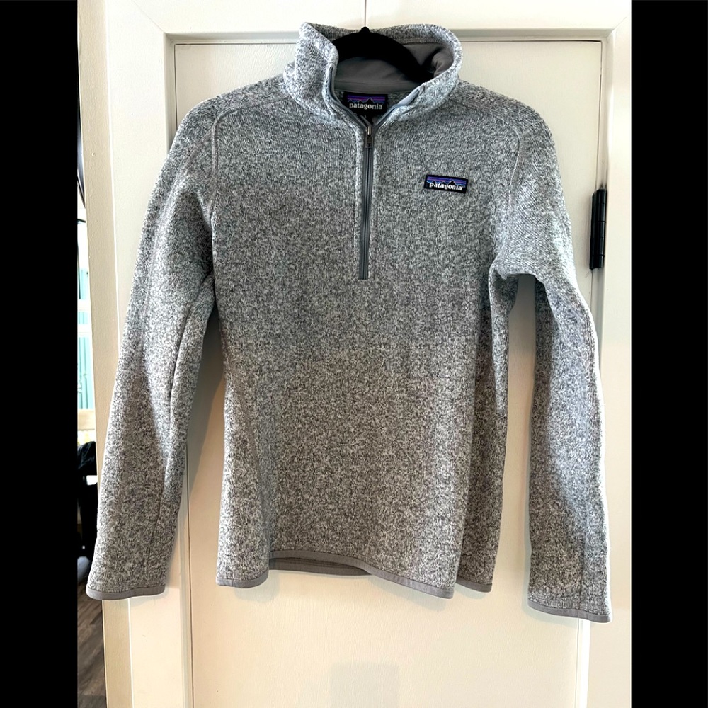 Patagonia 1/4 zip Better Sweater- grey in color